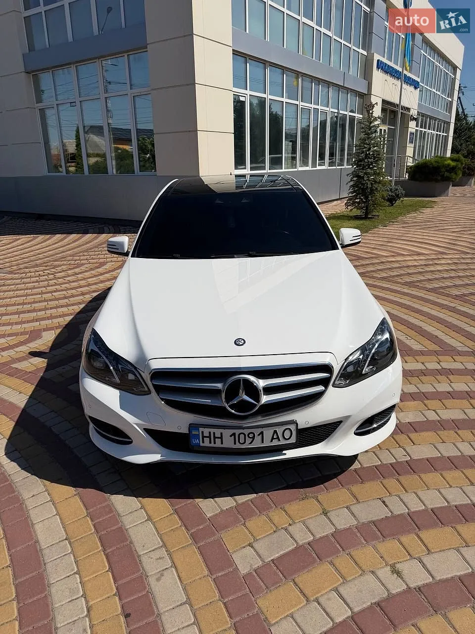 2014 Mercedes-Benz E-klasse - мініатюра 2