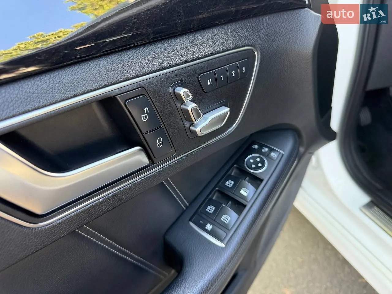 2014 Mercedes-Benz E-klasse - мініатюра 23