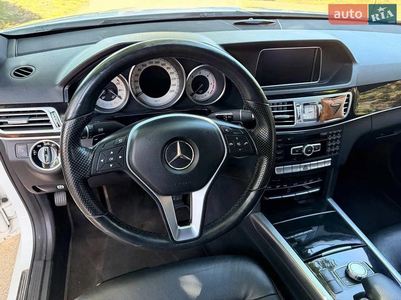 2014 Mercedes-Benz E-klasse - мініатюра 27
