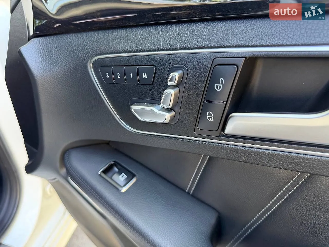 2014 Mercedes-Benz E-klasse - мініатюра 50