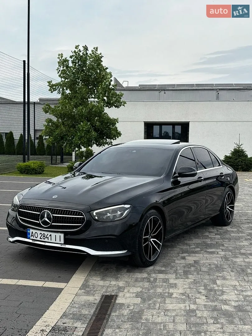 2020 Mercedes-Benz E-klasse - фото 1