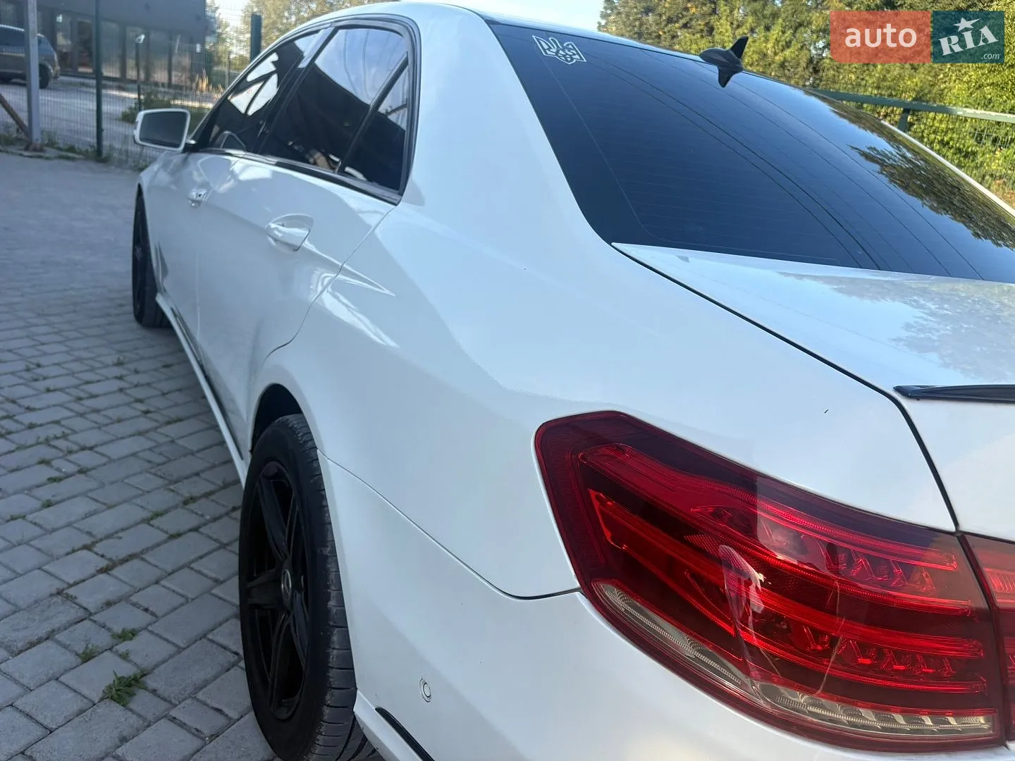 2010 Mercedes-Benz E-klasse - мініатюра 7