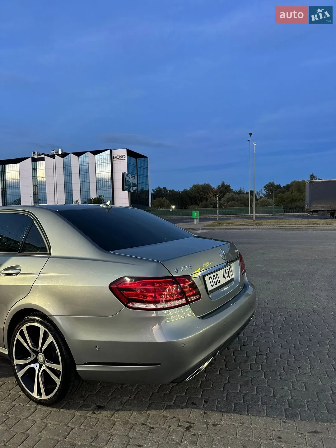 2014 Mercedes-Benz E-klasse - мініатюра 3