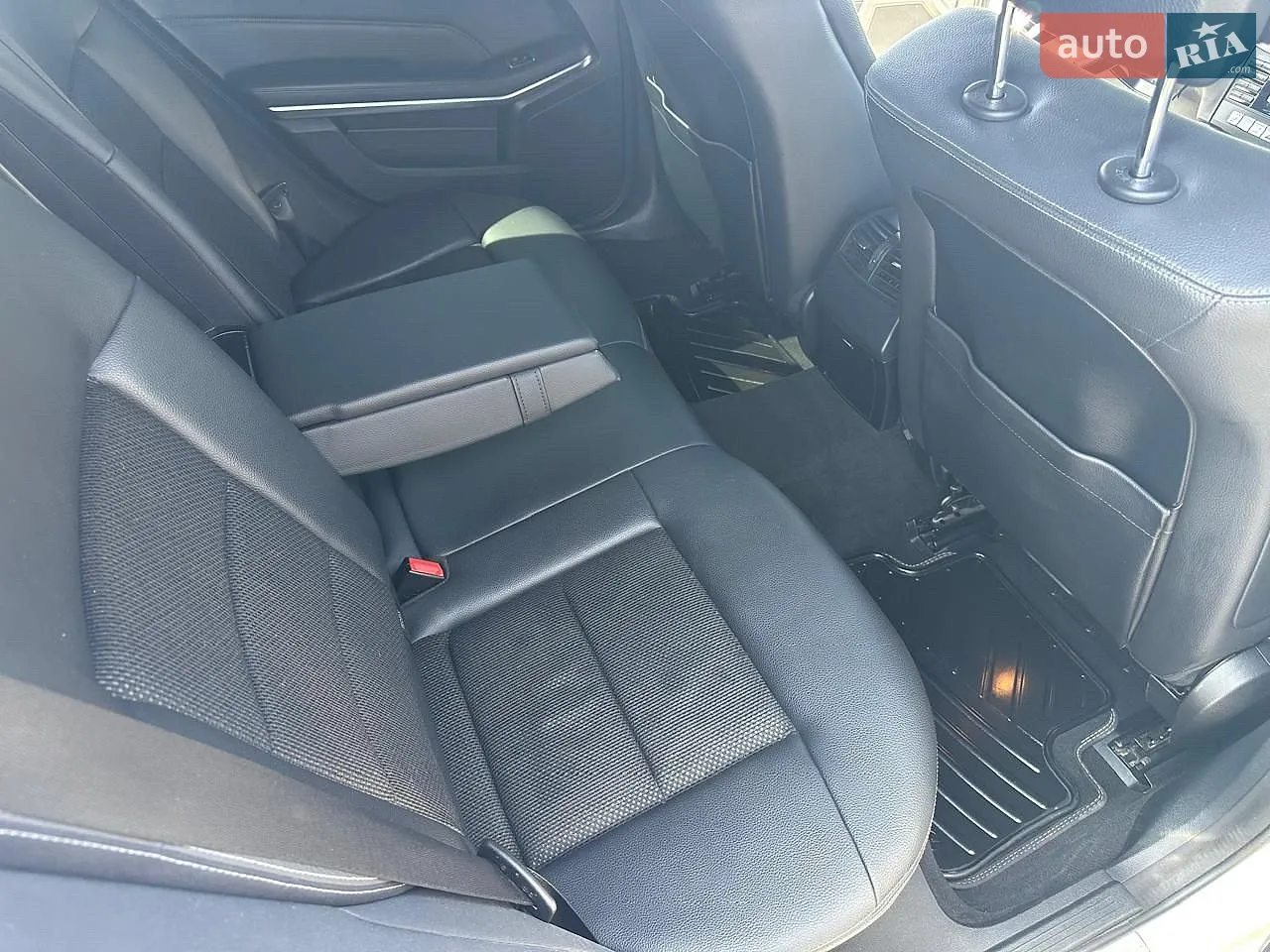 2014 Mercedes-Benz E-klasse - мініатюра 29