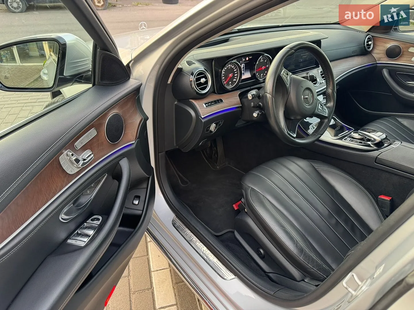 2016 Mercedes-Benz E-klasse - мініатюра 32