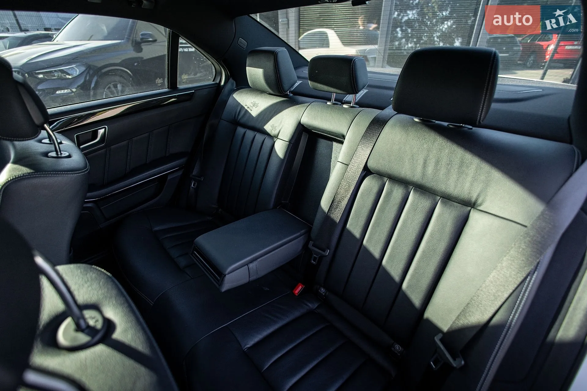2014 Mercedes-Benz E-klasse - мініатюра 31