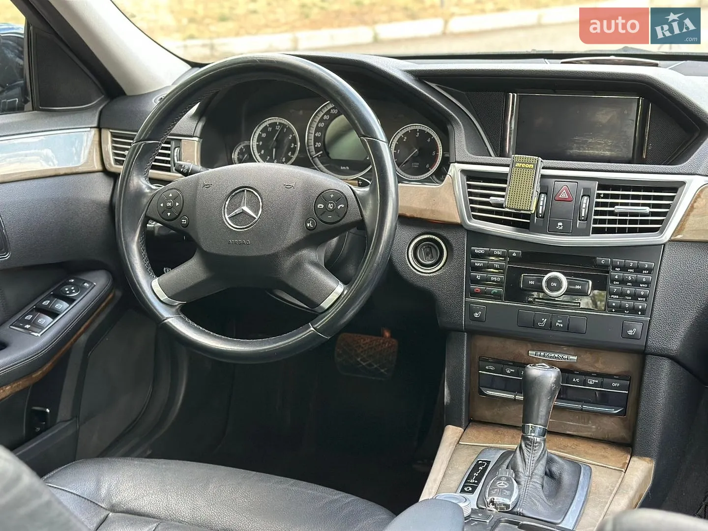 2010 Mercedes-Benz E-klasse - мініатюра 10