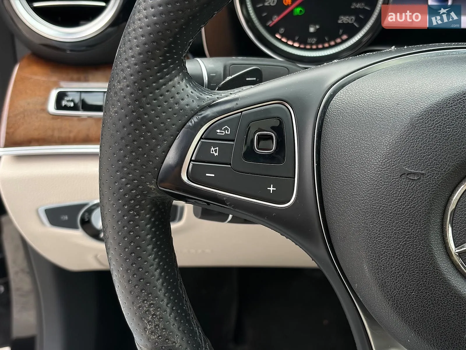 2016 Mercedes-Benz E-klasse - мініатюра 27