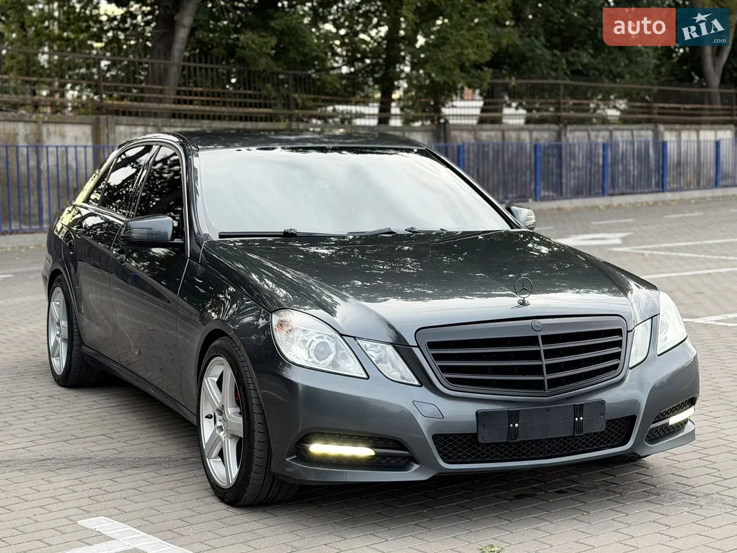 2011 Mercedes-Benz E-klasse - мініатюра 5