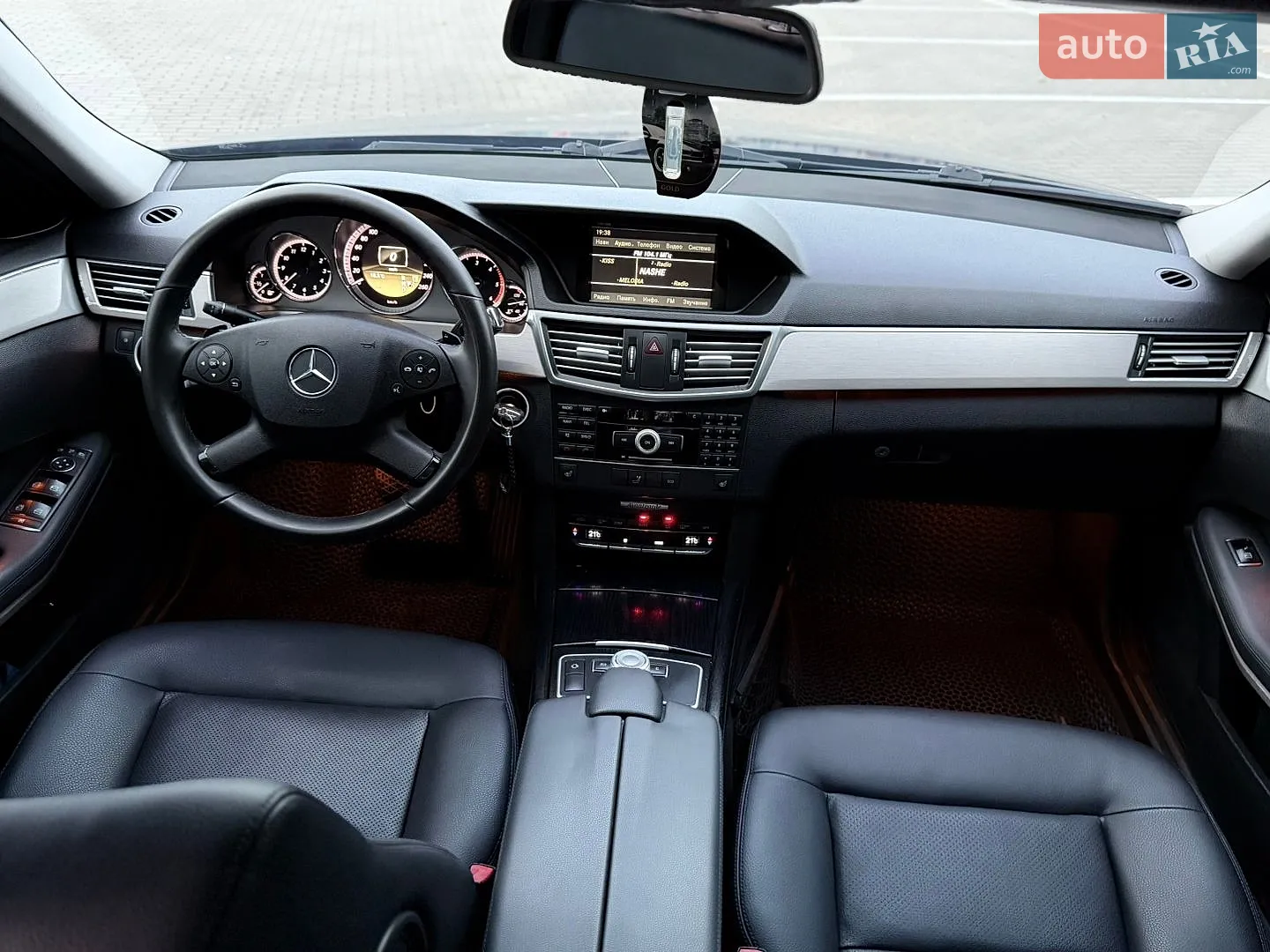 2011 Mercedes-Benz E-klasse - мініатюра 21