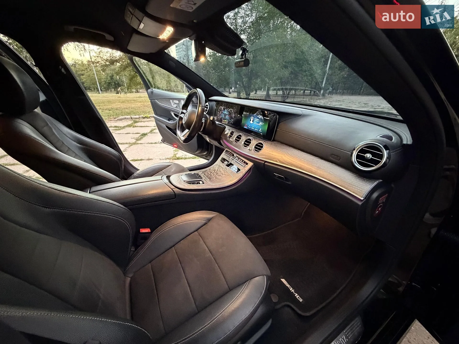 2020 Mercedes-Benz E-klasse - мініатюра 31