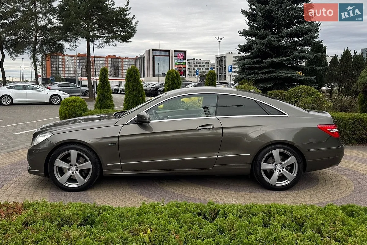 2010 Mercedes-Benz E-klasse - мініатюра 4