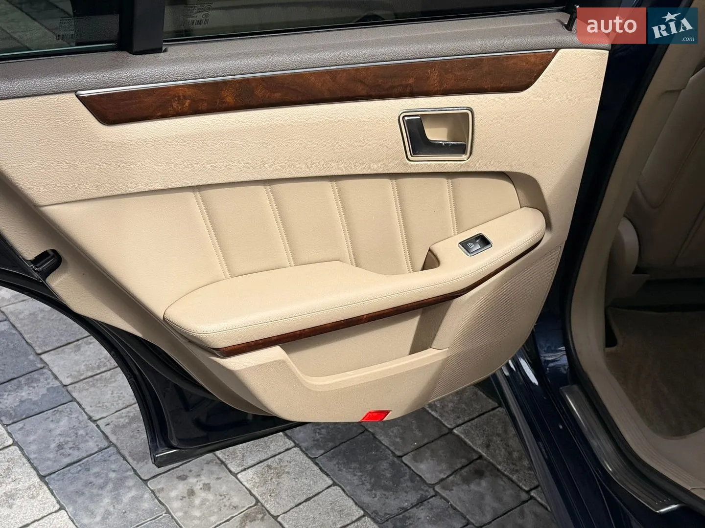 2011 Mercedes-Benz E-klasse - мініатюра 28