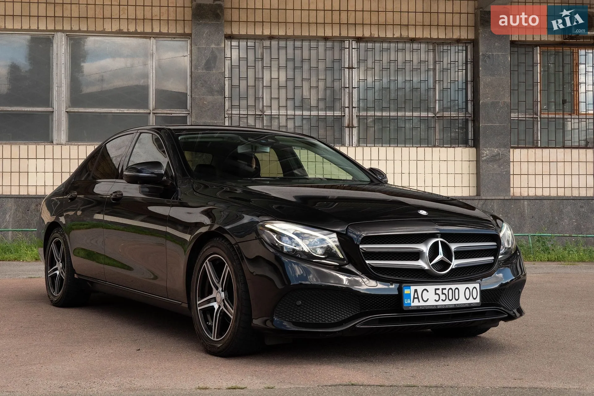 2016 Mercedes-Benz E-klasse - мініатюра 4