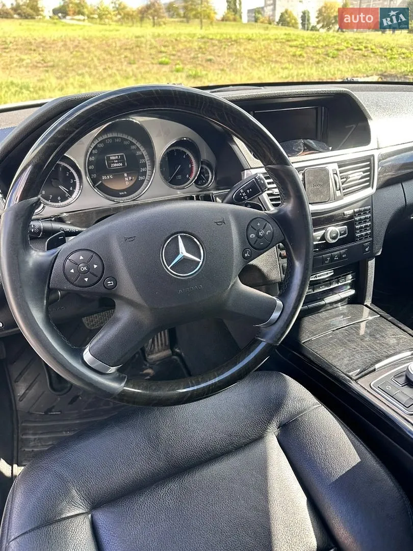 2012 Mercedes-Benz E-klasse - мініатюра 10