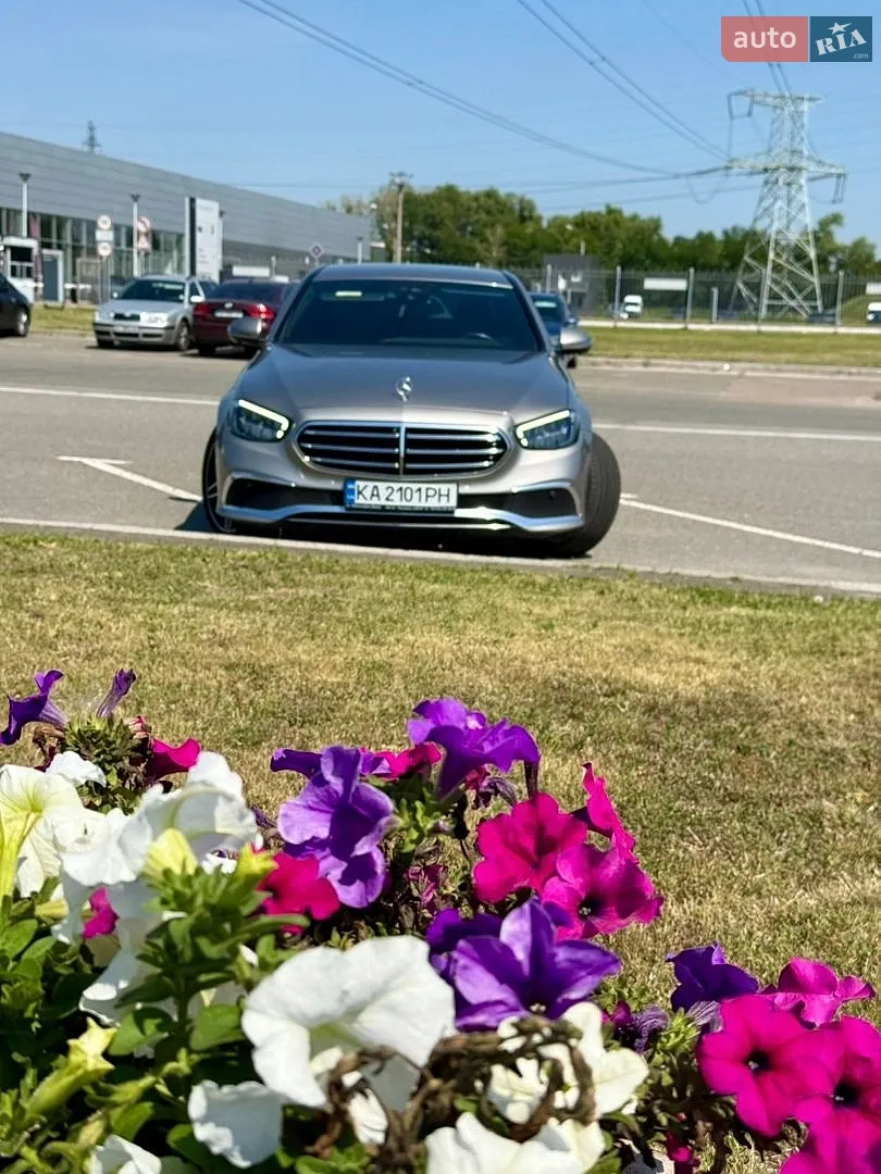 2021 Mercedes-Benz E-klasse - фото 1