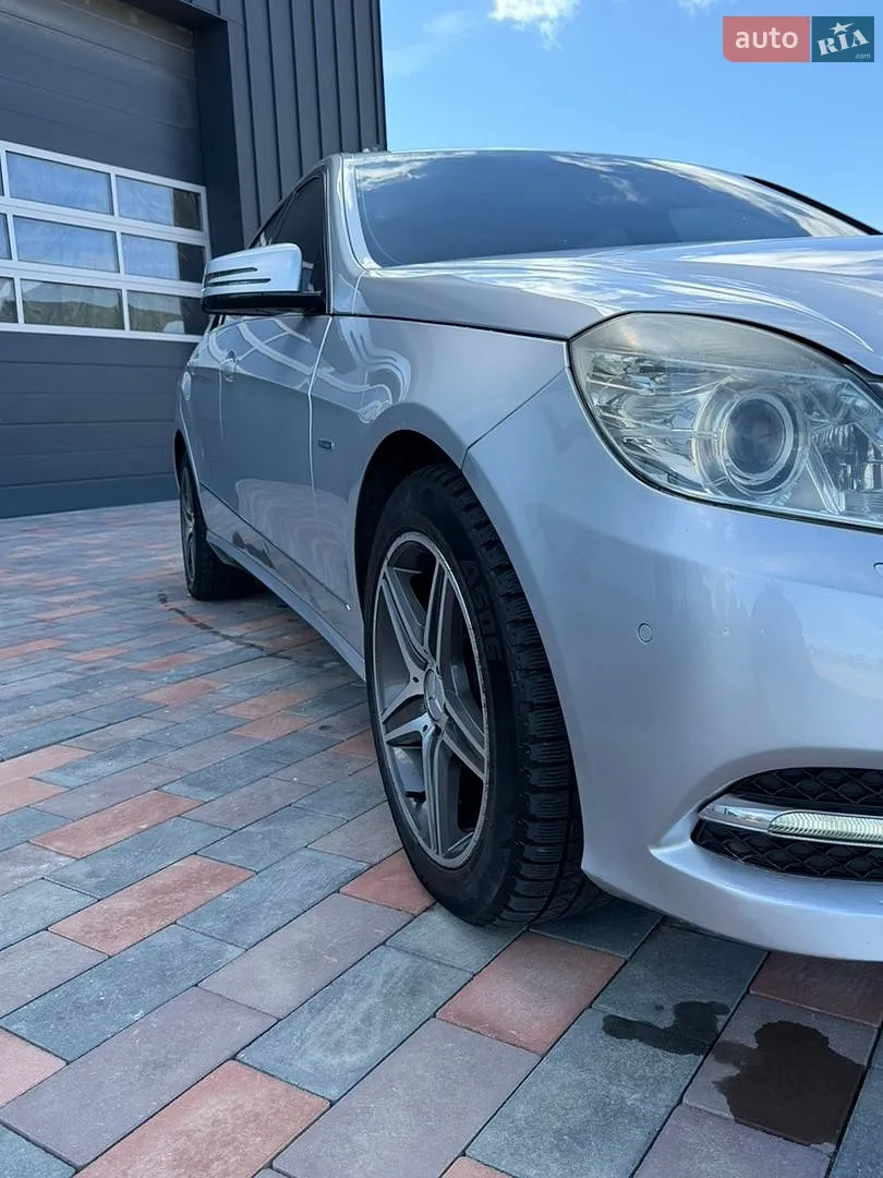 2012 Mercedes-Benz E-klasse - мініатюра 10