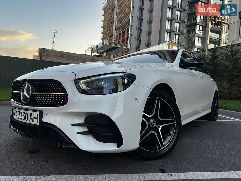 Mercedes-Benz E-Class 2021