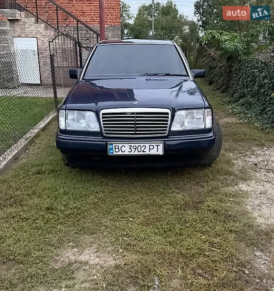Mercedes-Benz E-Class 1994
