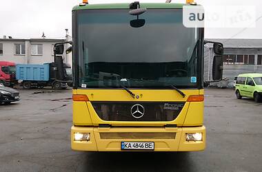 Мусоровоз Mercedes-Benz Econic 2011 в Киеве