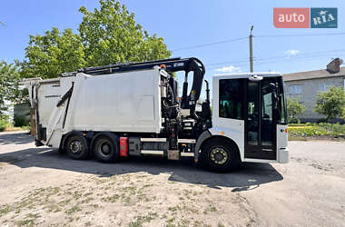 Мусоровоз Mercedes-Benz Econic 2015 в Виннице