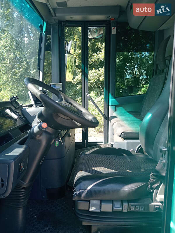 Мусоровоз Mercedes-Benz Econic 2009 в Киеве