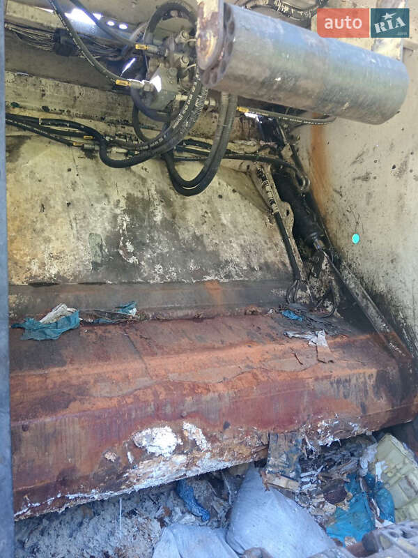 Мусоровоз Mercedes-Benz Econic 2009 в Киеве