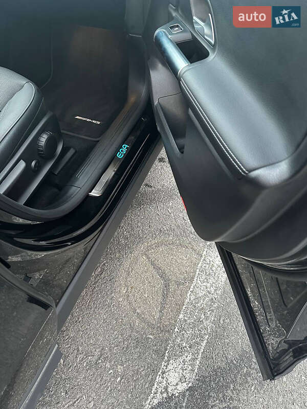 Хэтчбек Mercedes-Benz EQA 2022 в Ужгороде