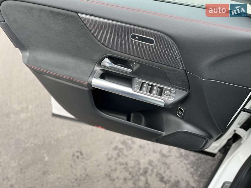 Хэтчбек Mercedes-Benz EQA 2023 в Днепре