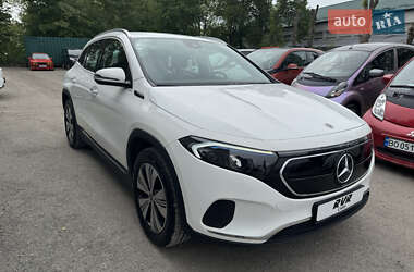 Хетчбек Mercedes-Benz EQA 2021 в 