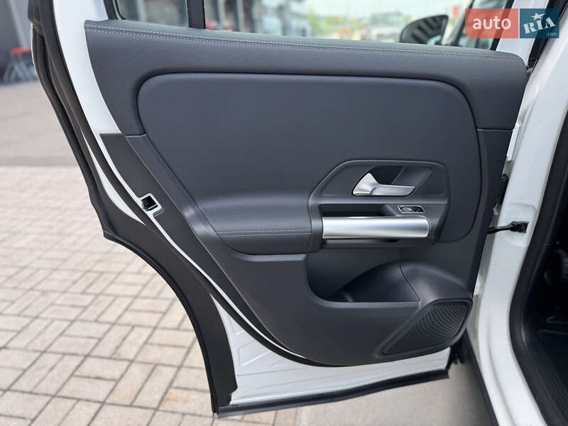 Хетчбек Mercedes-Benz EQA 2023 в Києві