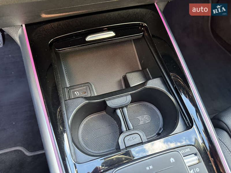 Хэтчбек Mercedes-Benz EQA 2021 в Киеве