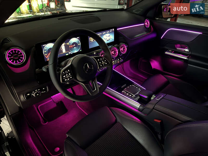 Хэтчбек Mercedes-Benz EQA 2021 в Киеве