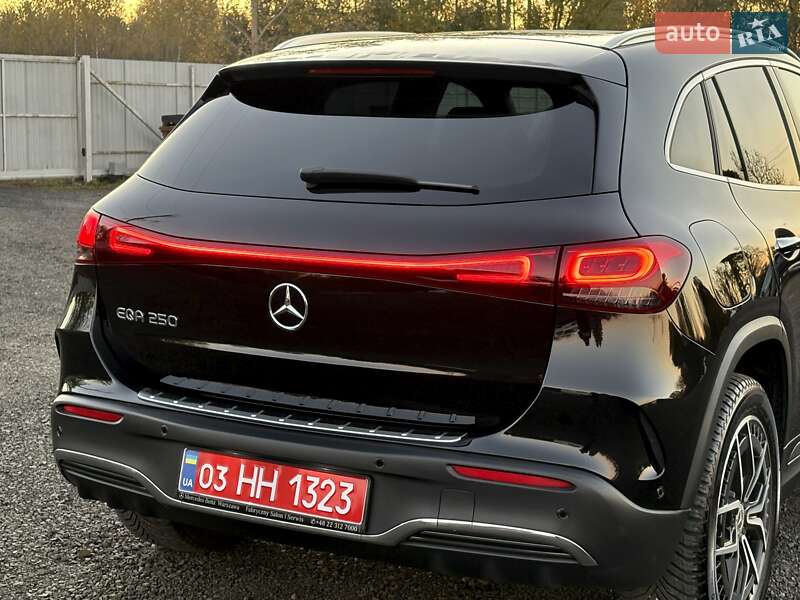 Хетчбек Mercedes-Benz EQA 2022 в Києві