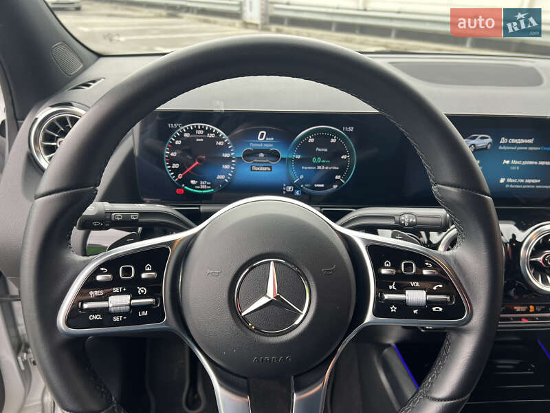 Хэтчбек Mercedes-Benz EQA 2023 в Киеве