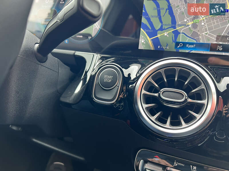 Хэтчбек Mercedes-Benz EQA 2023 в Киеве