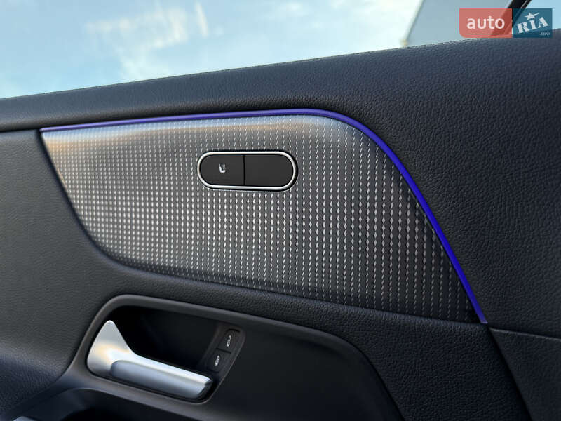 Хетчбек Mercedes-Benz EQA 2021 в Мукачевому