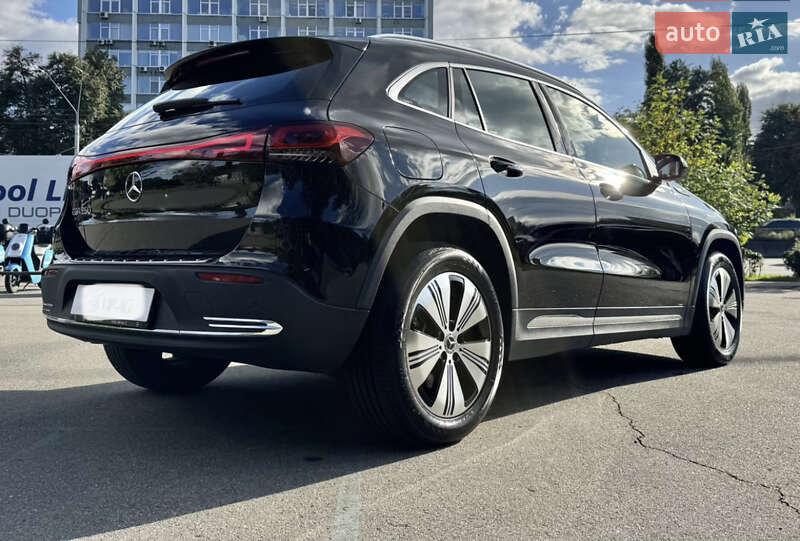 Mercedes-Benz EQA 2021