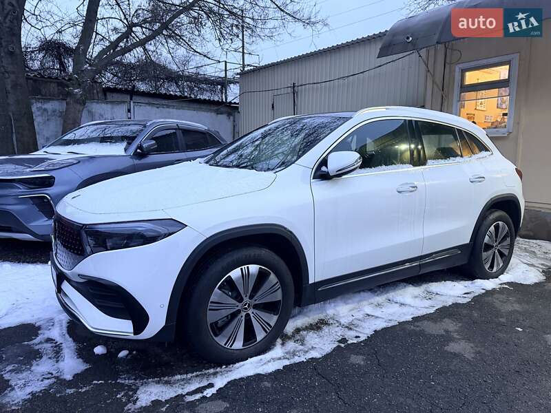 Mercedes-Benz EQA 2024