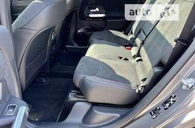 Внедорожник / Кроссовер Mercedes-Benz EQB 2022 в 