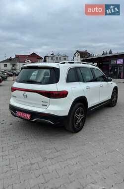Позашляховик / Кросовер Mercedes-Benz EQB 2022 в 