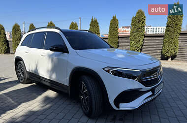 Позашляховик / Кросовер Mercedes-Benz EQB 2022 в 