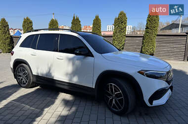 Позашляховик / Кросовер Mercedes-Benz EQB 2022 в 