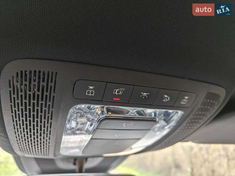 Внедорожник / Кроссовер Mercedes-Benz EQB 2022 в Львове