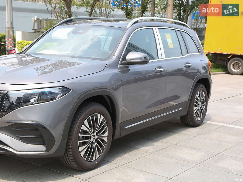 Внедорожник / Кроссовер Mercedes-Benz EQB 2024 в 