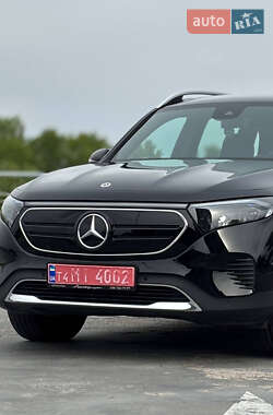 Позашляховик / Кросовер Mercedes-Benz EQB 2023 в 