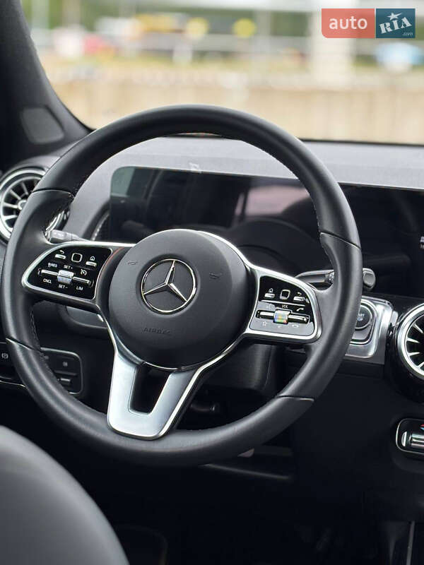 Внедорожник / Кроссовер Mercedes-Benz EQB 2023 в Киеве