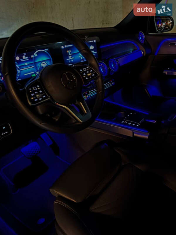Внедорожник / Кроссовер Mercedes-Benz EQB 2023 в Киеве