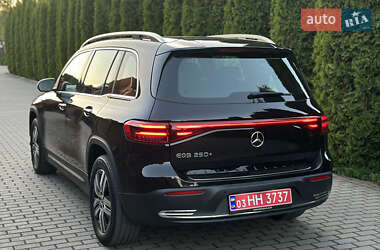 Внедорожник / Кроссовер Mercedes-Benz EQB 2024 в 