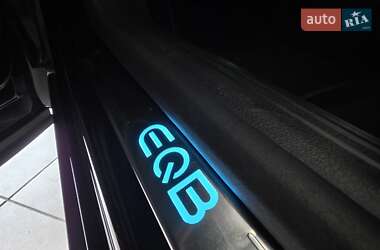 Внедорожник / Кроссовер Mercedes-Benz EQB 2024 в 